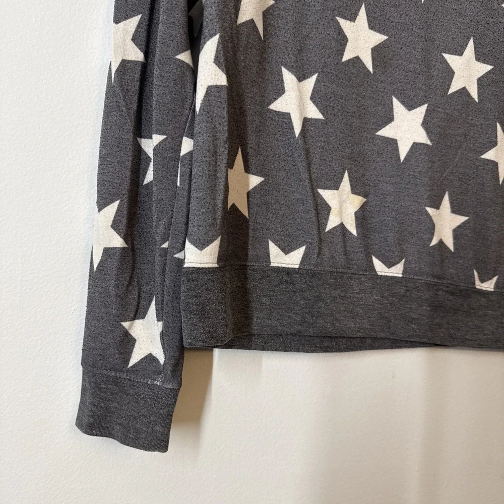 Gray Star Sweater Womens M Lightweight Cozy‎ Indie Casual Relaxed Grunge